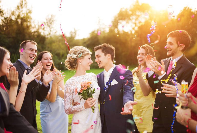 El protocolo que deben seguir las invitadas a una boda